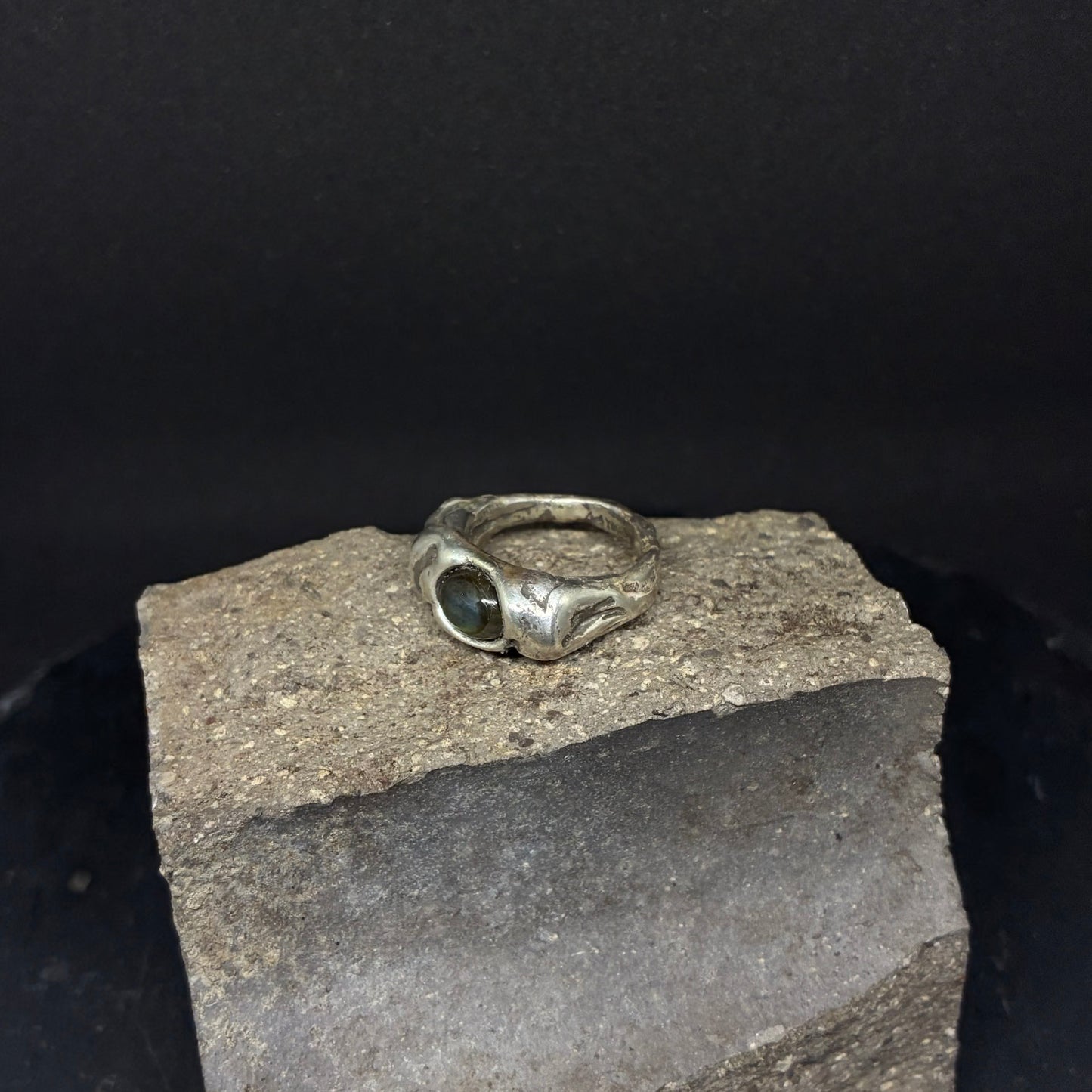 Labradorite Ring